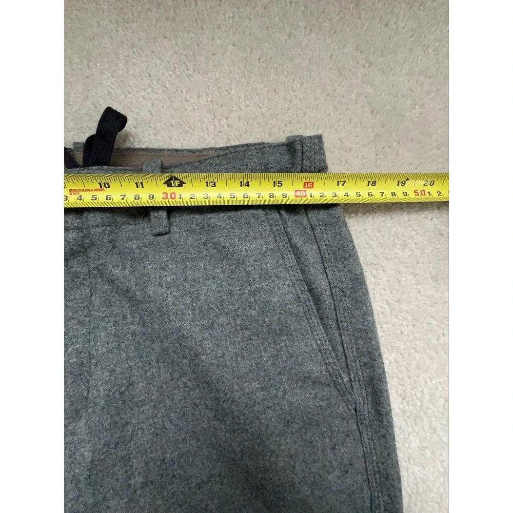 Banana Republic brand banana